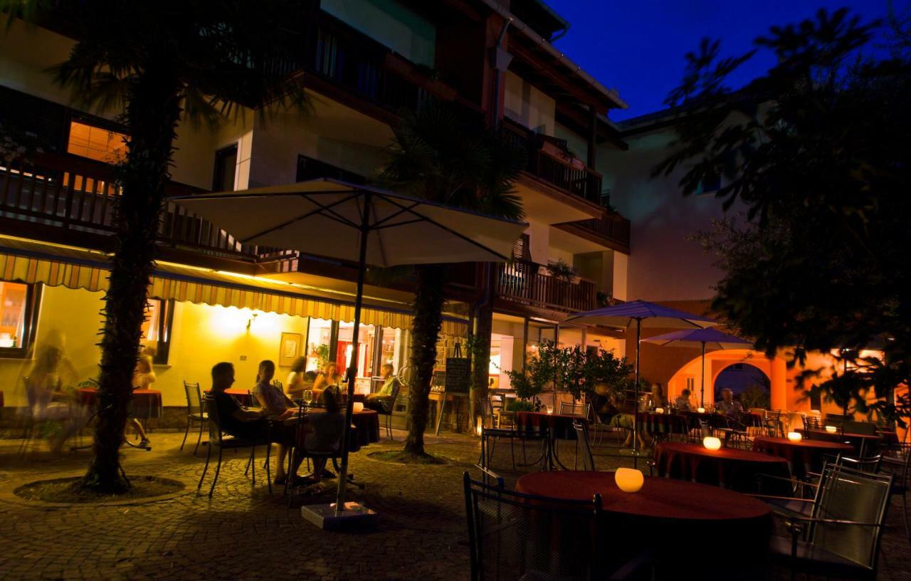 Hotel Weingut Klosterhof Caldaro Ngoại thất bức ảnh