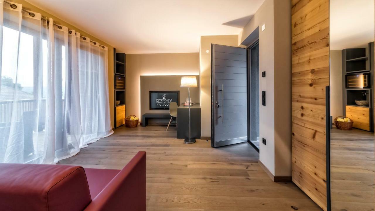 Hotel Weingut Klosterhof Caldaro Ngoại thất bức ảnh
